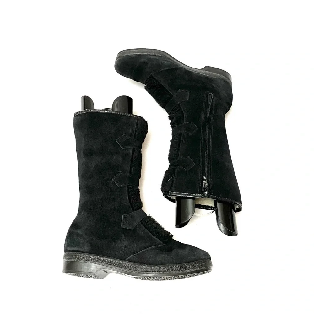 Vintage 1970s black suede fleece lined snow boots